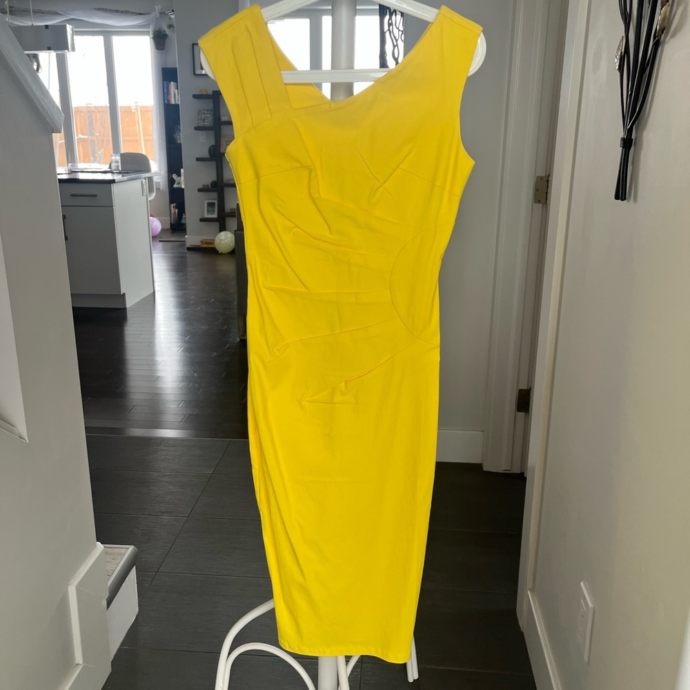Elegant Yellow Dress